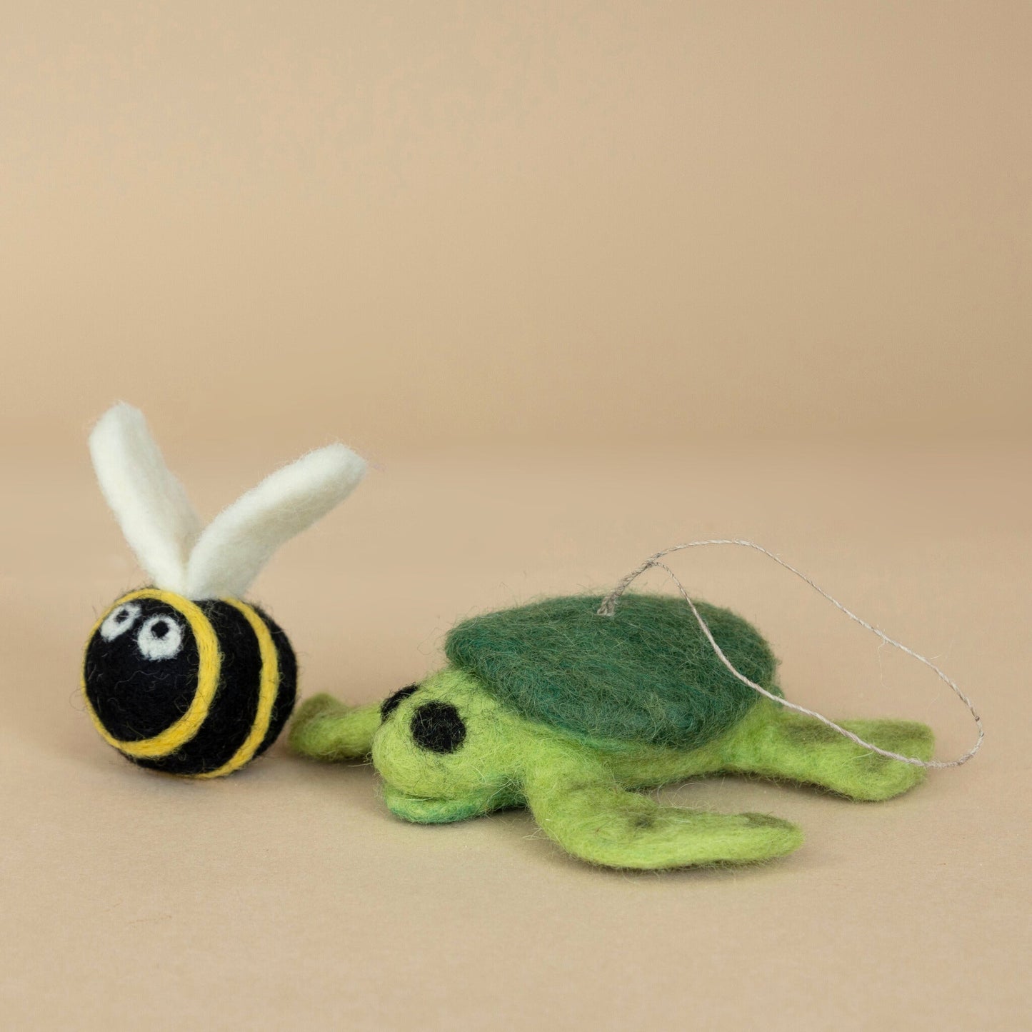 Sea Turtle Diffuser with a unique bee and sea turtle motif, perfect for adding coastal charm to your space.